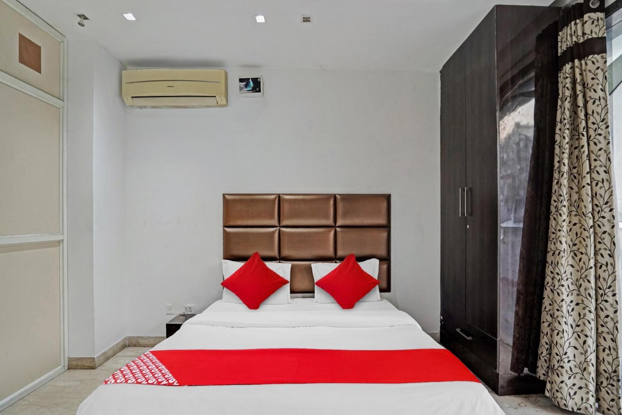 O South Galaxy New Delhi