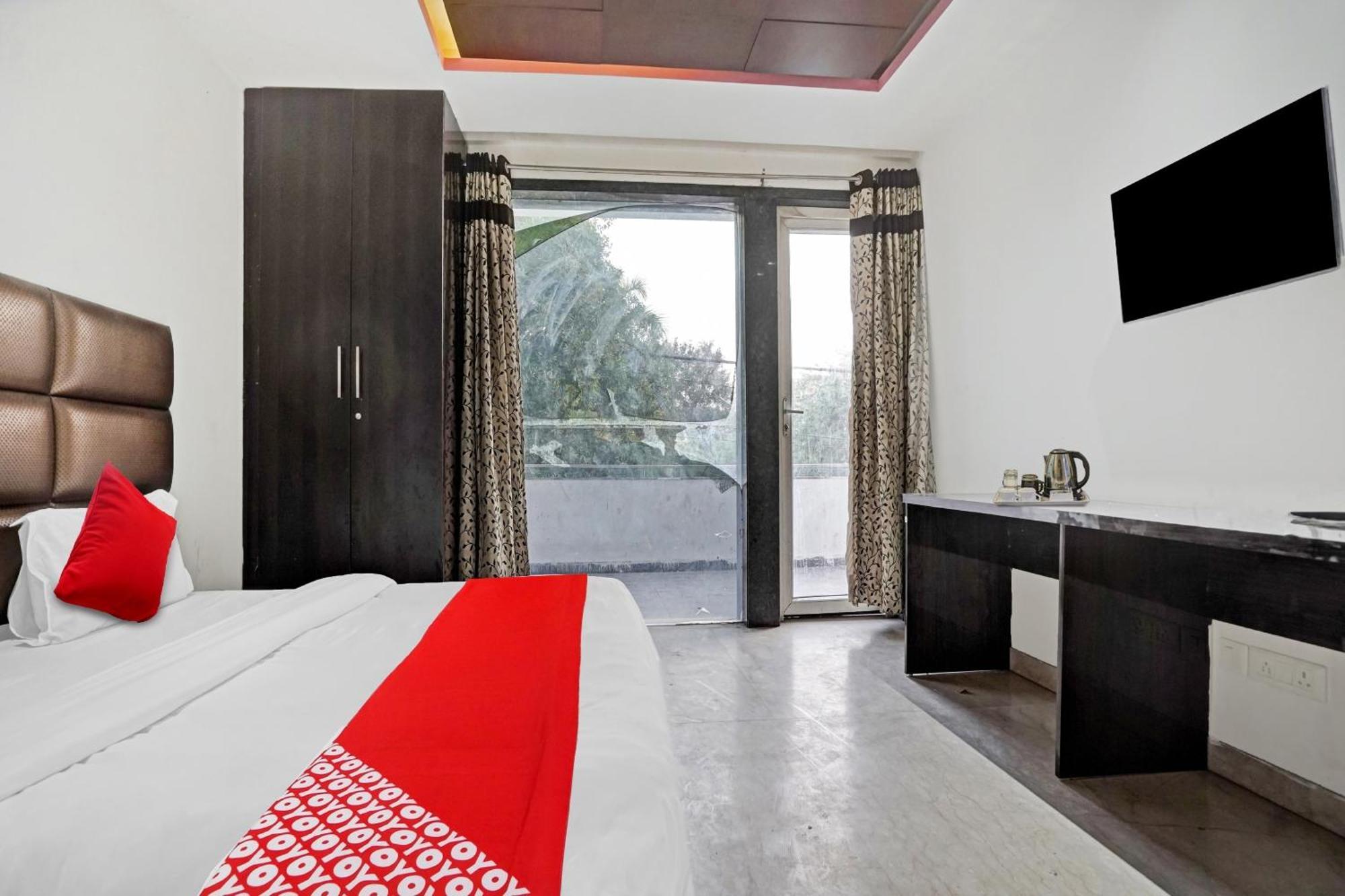 O South Galaxy Hotel
