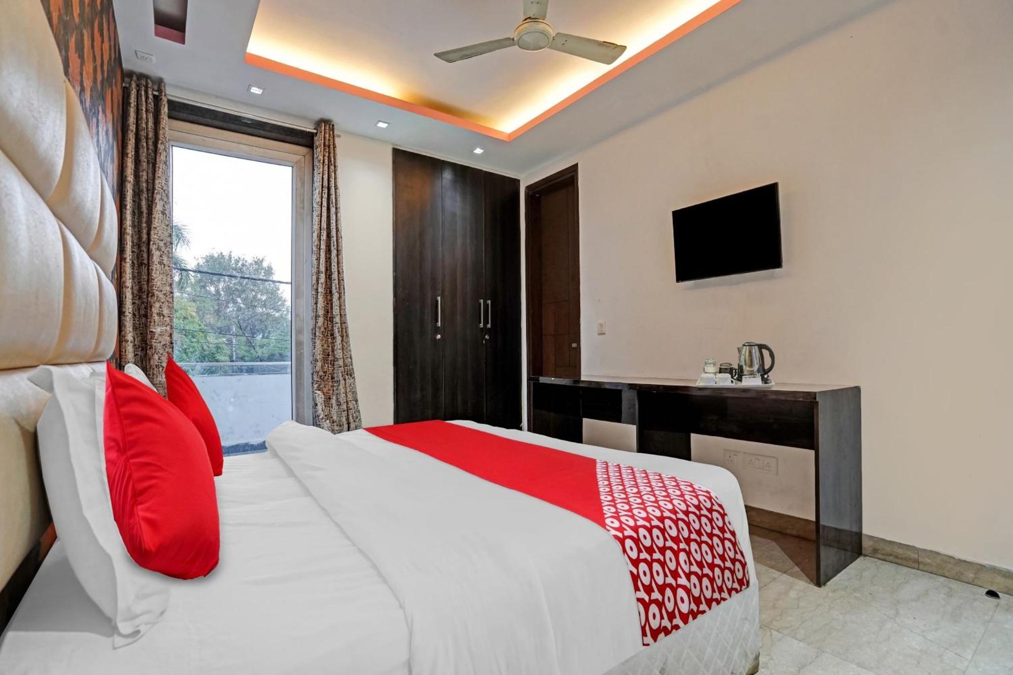 O South Galaxy Hotel 3*